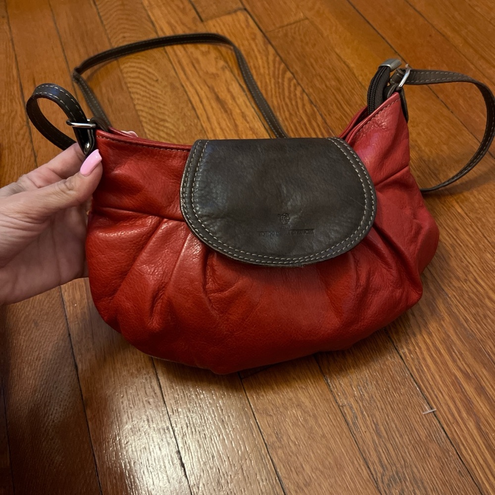 Borgo Degli Estruchi Red and black Italian Leather bag with adjustable strap